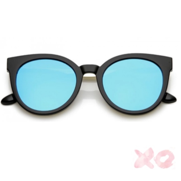 Classic Horn Rimmed Round Mirrored Sunglasses NEW! - Picture 3 of 5